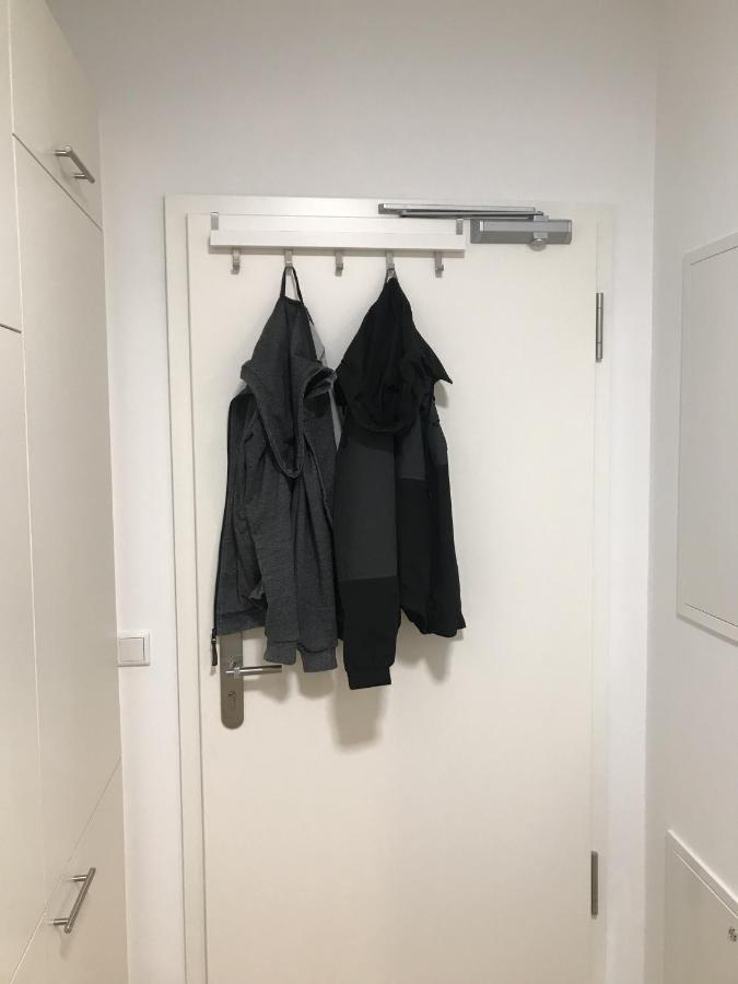 Tiny Apartment Spring Dresden Bagian luar foto